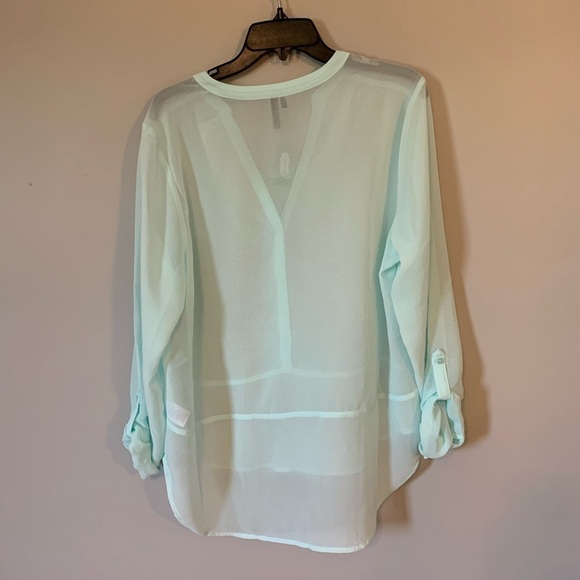 Maurices Sheer mint green NWT top from size Large office layer date night career - Picture 2 of 10